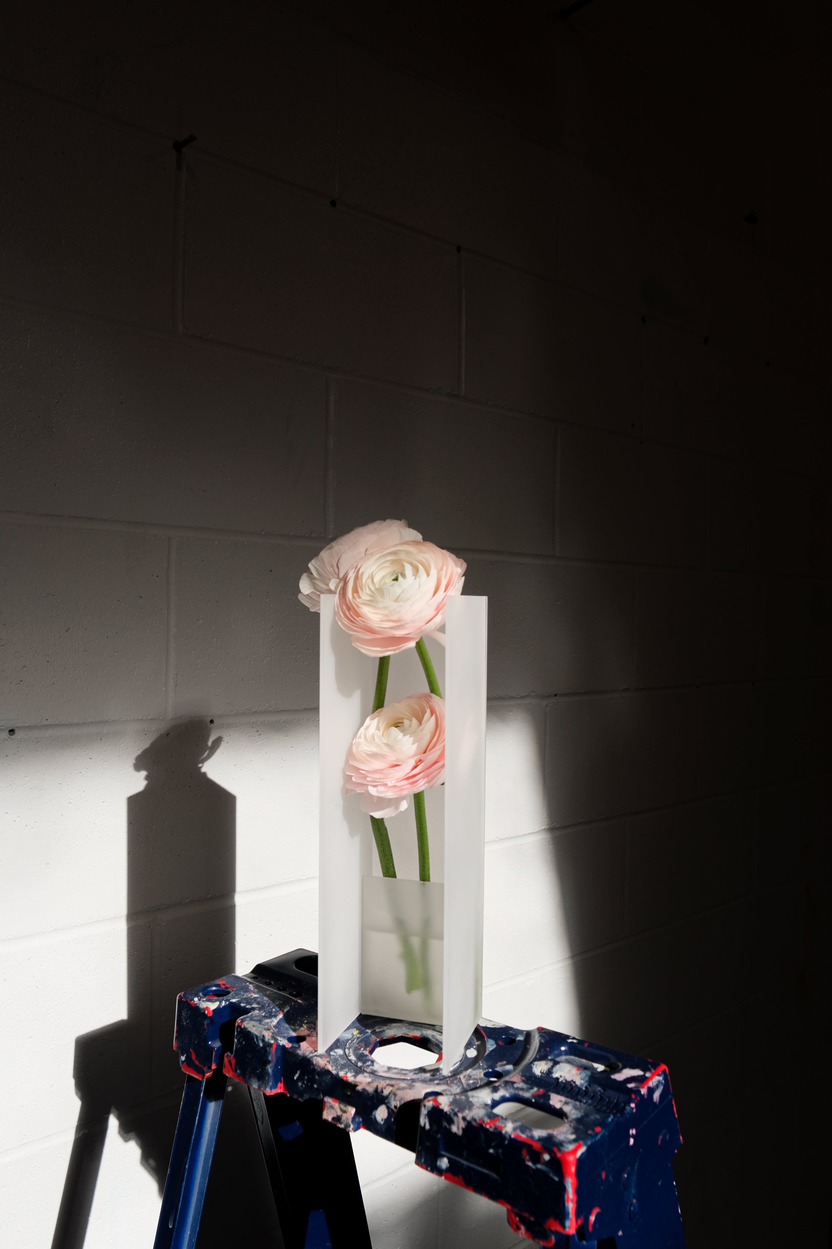 Nook Vase - Frost