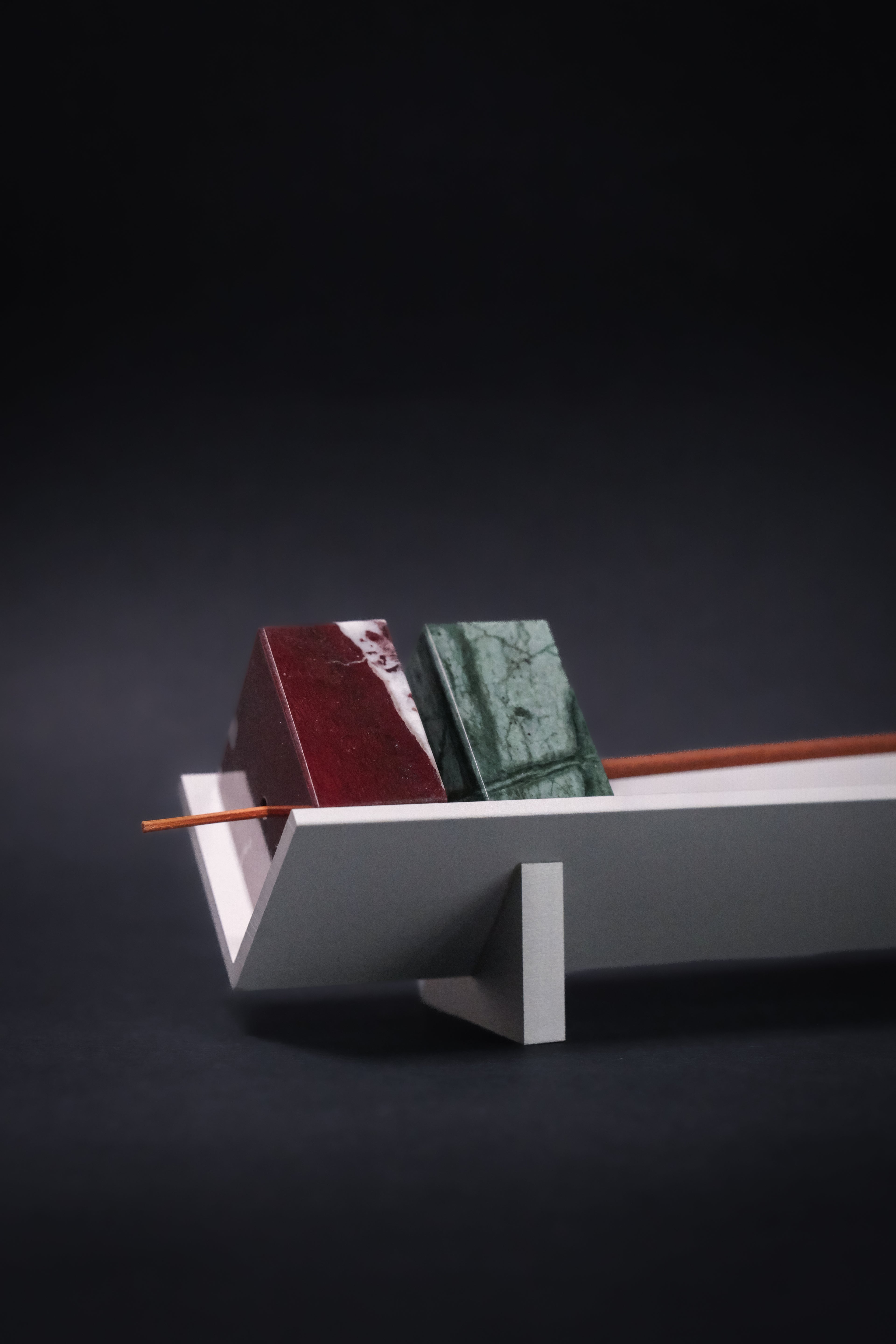 Crease Incense Holder