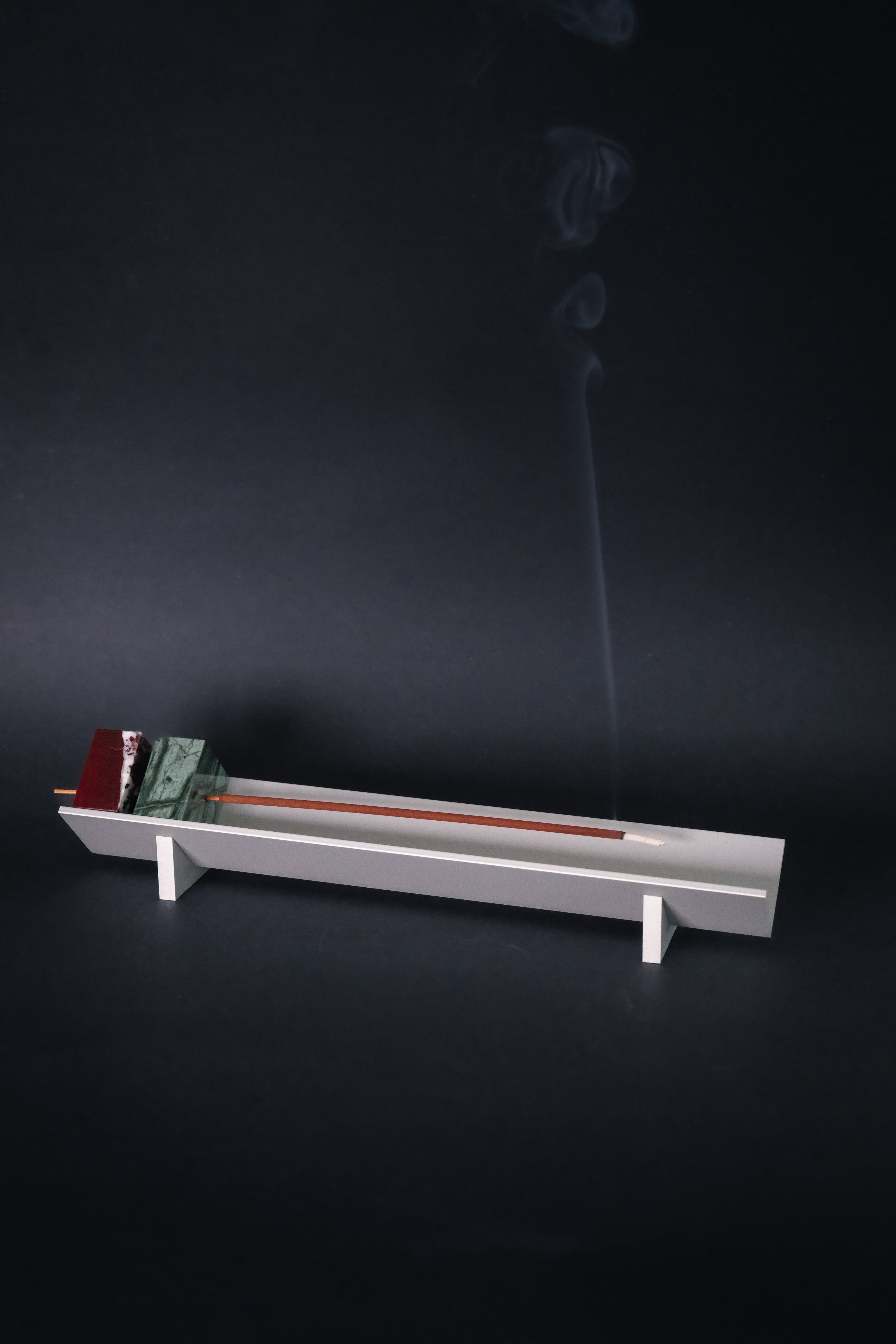Crease Incense Holder – ANNAKA HOELK STUDIO