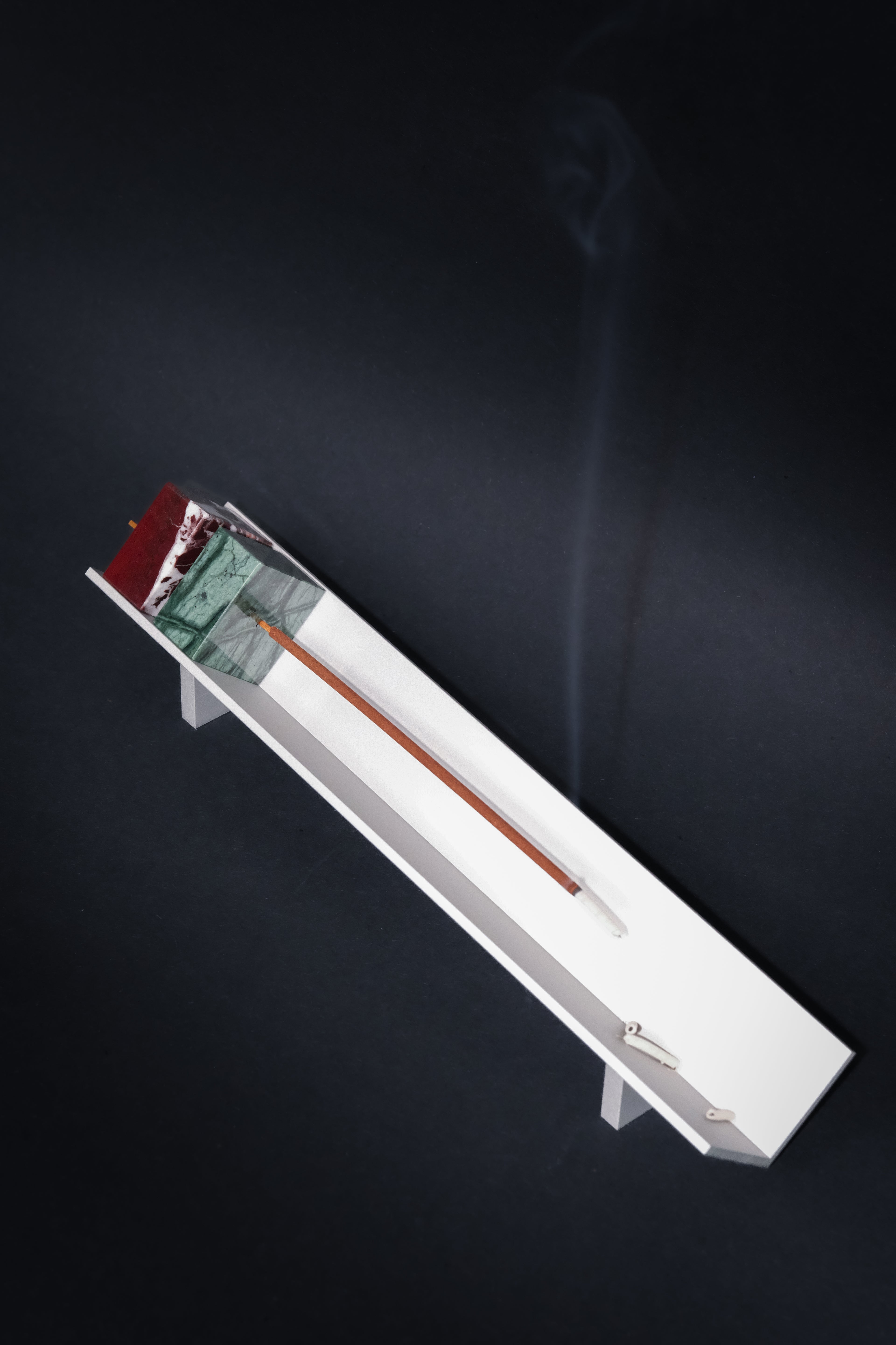 Crease Incense Holder