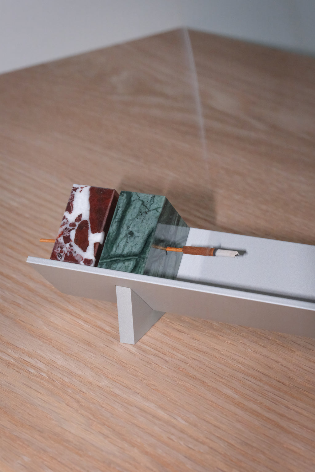 Crease Incense Holder
