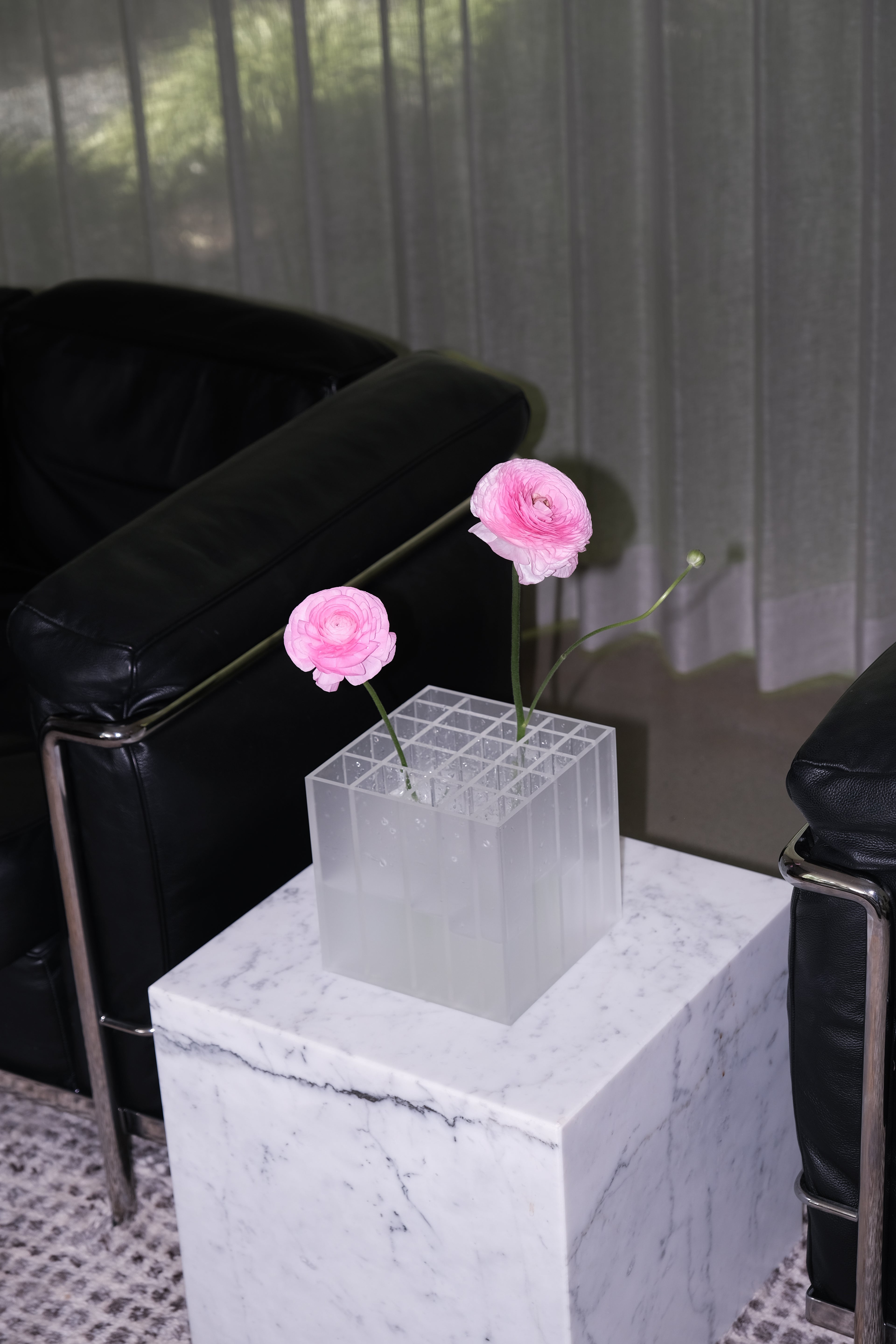 Ro Vase