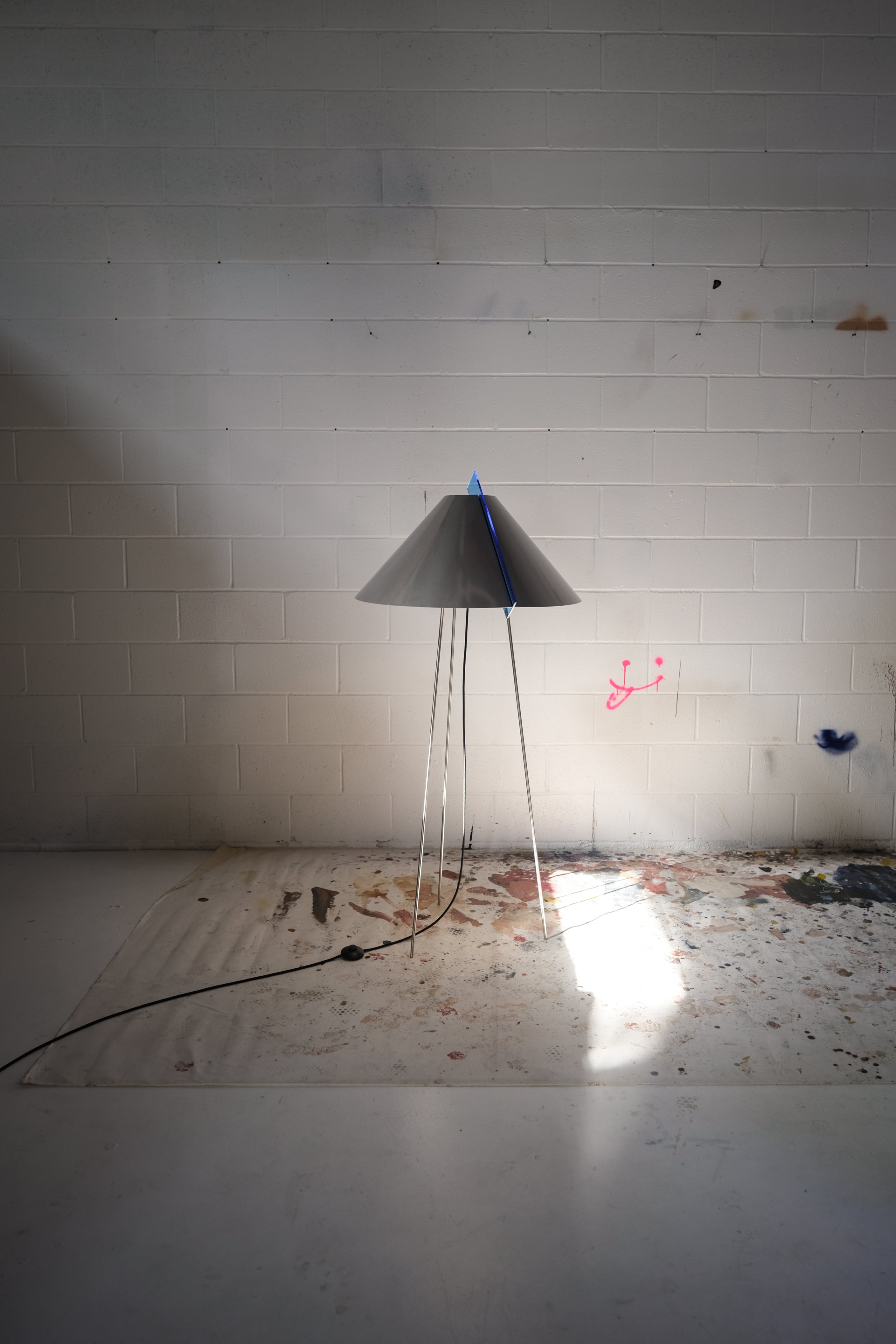 Nui Floor Lamp