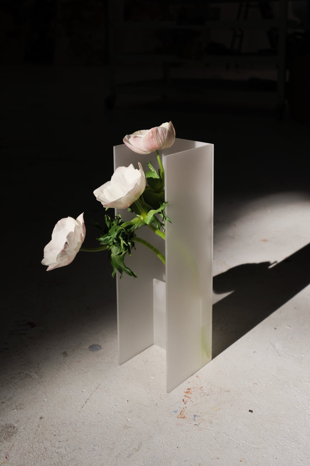 Nook Vase - Frost