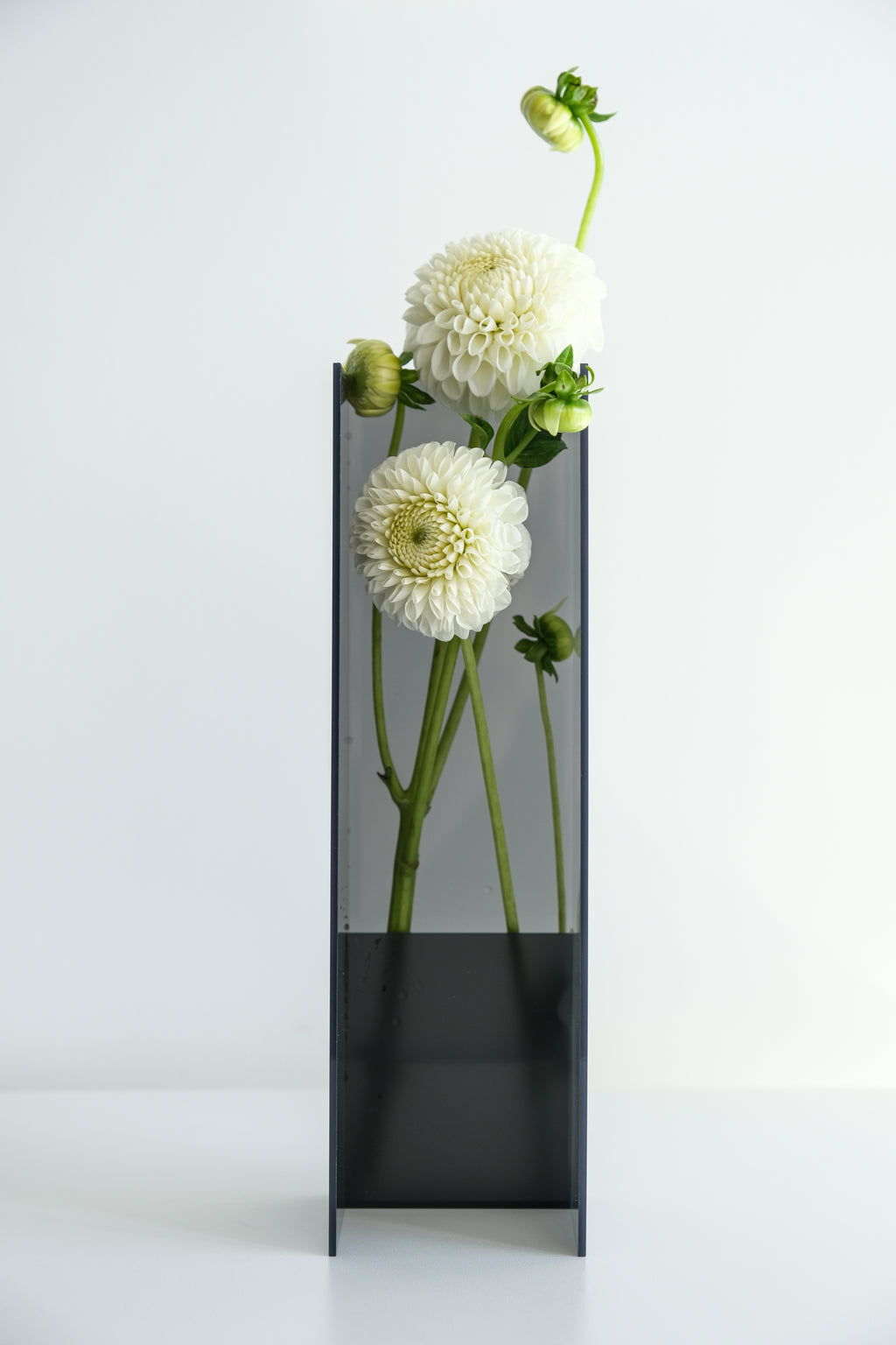 Nook Vase - Smoke