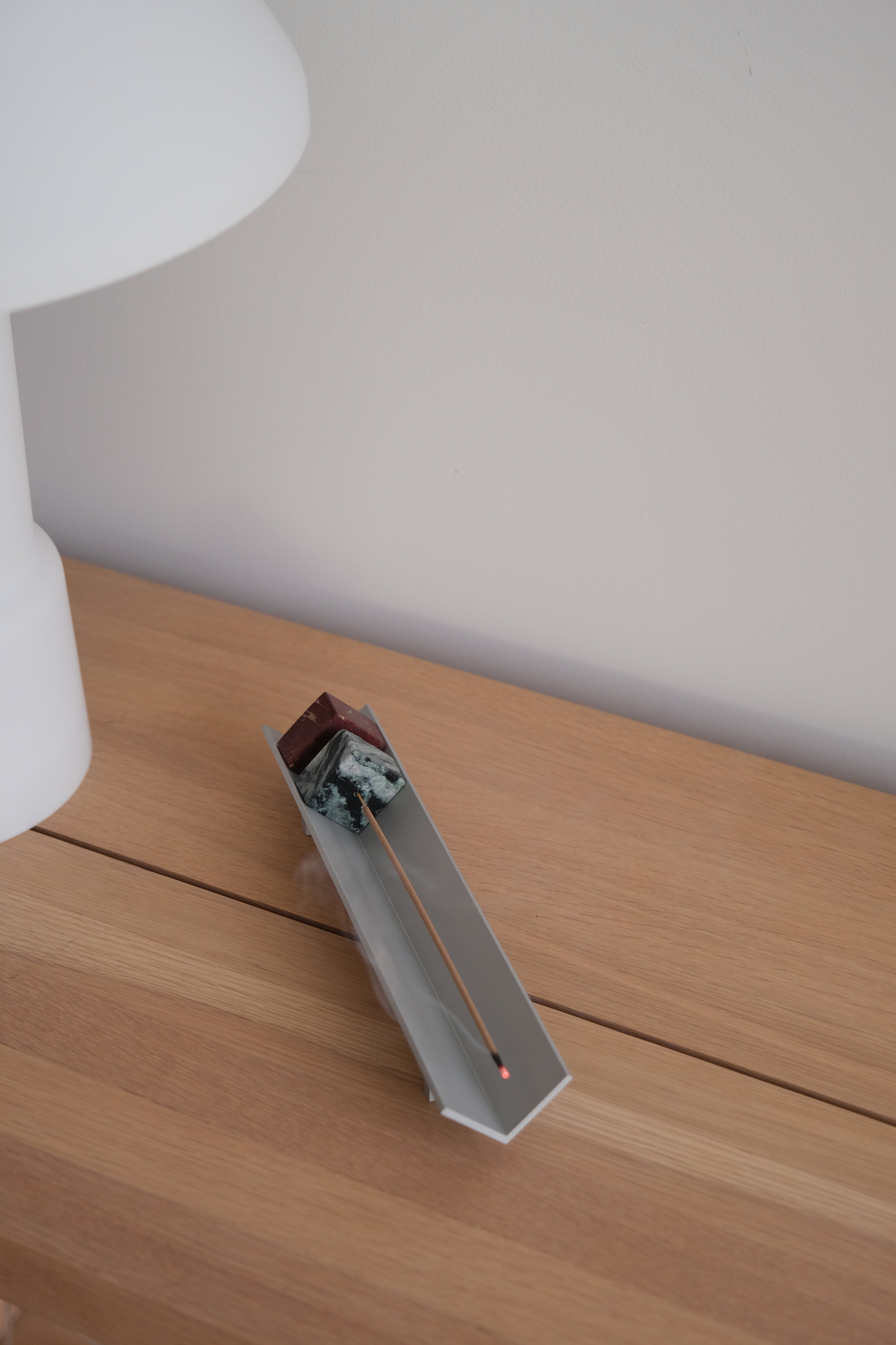 Crease Incense Holder